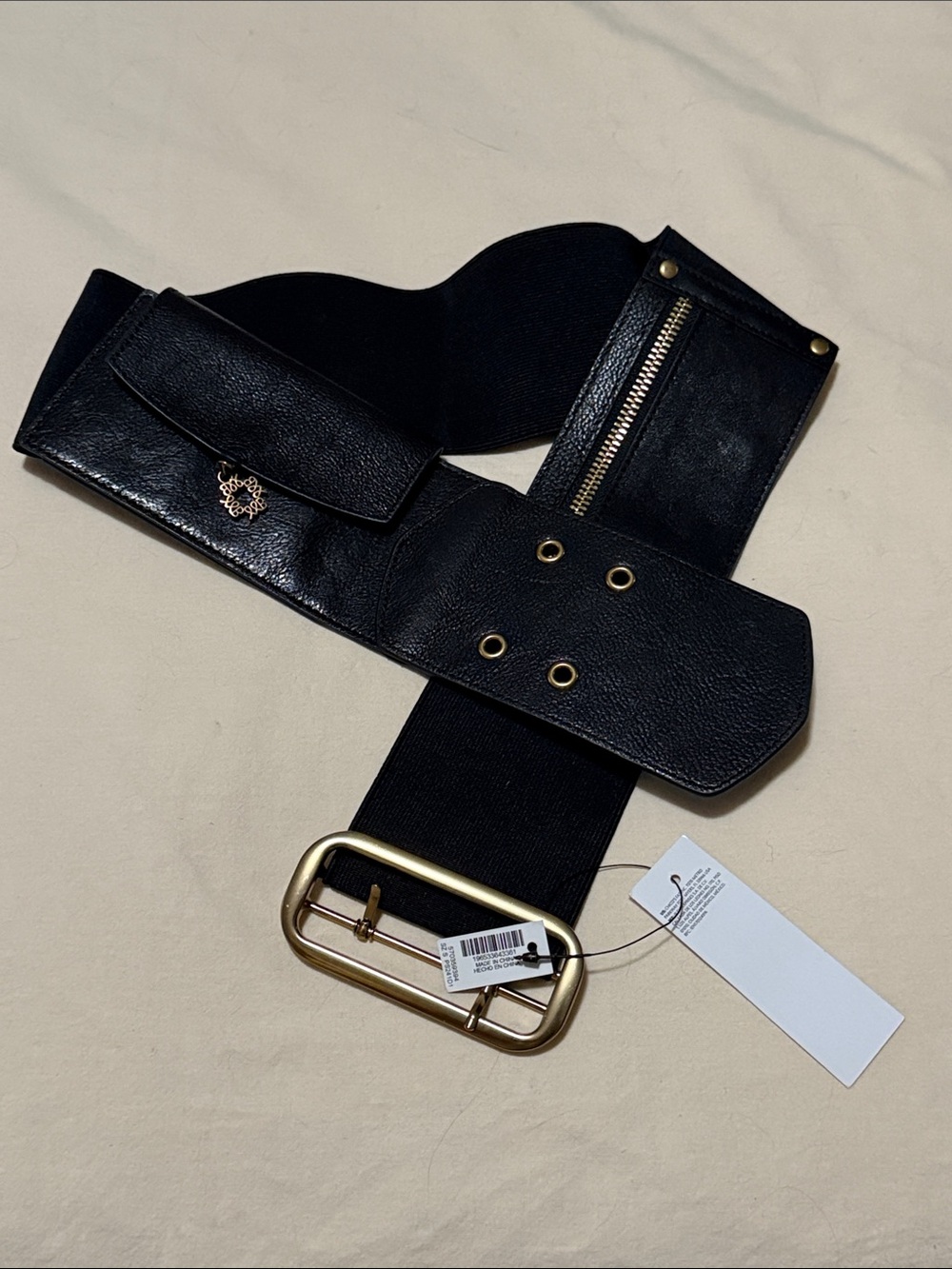 White House / Black Market
Utility Belt size S
